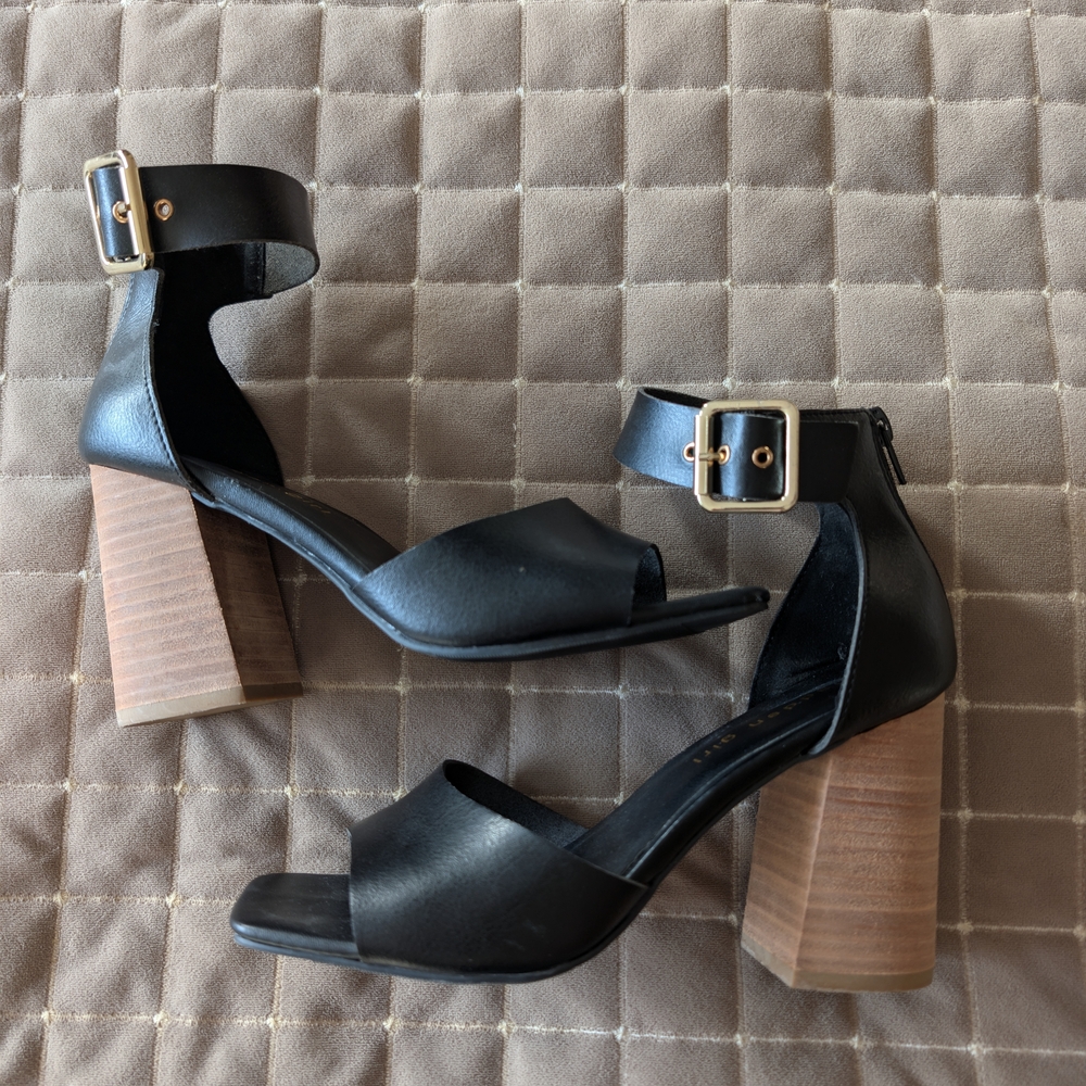 Madden Girl Black Ankle Strap Heels